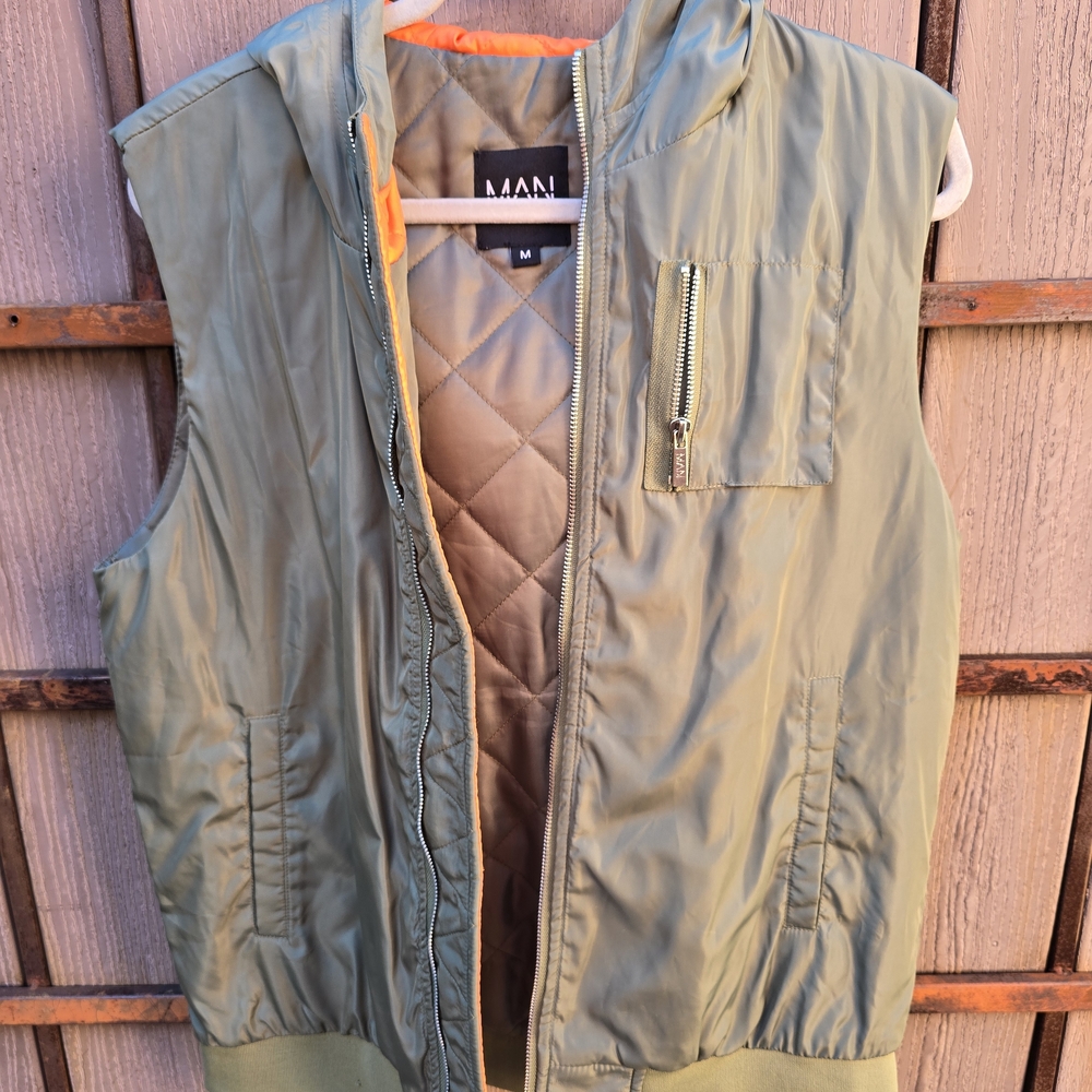 Boohoo Olive Green Quilted Vest